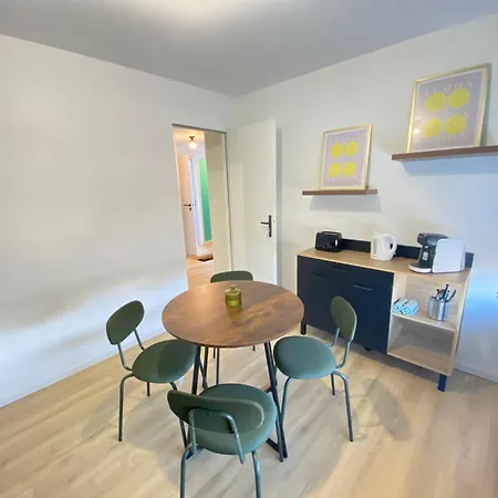 Appt 4 Couchages Jardin Laverie Parking Apartment